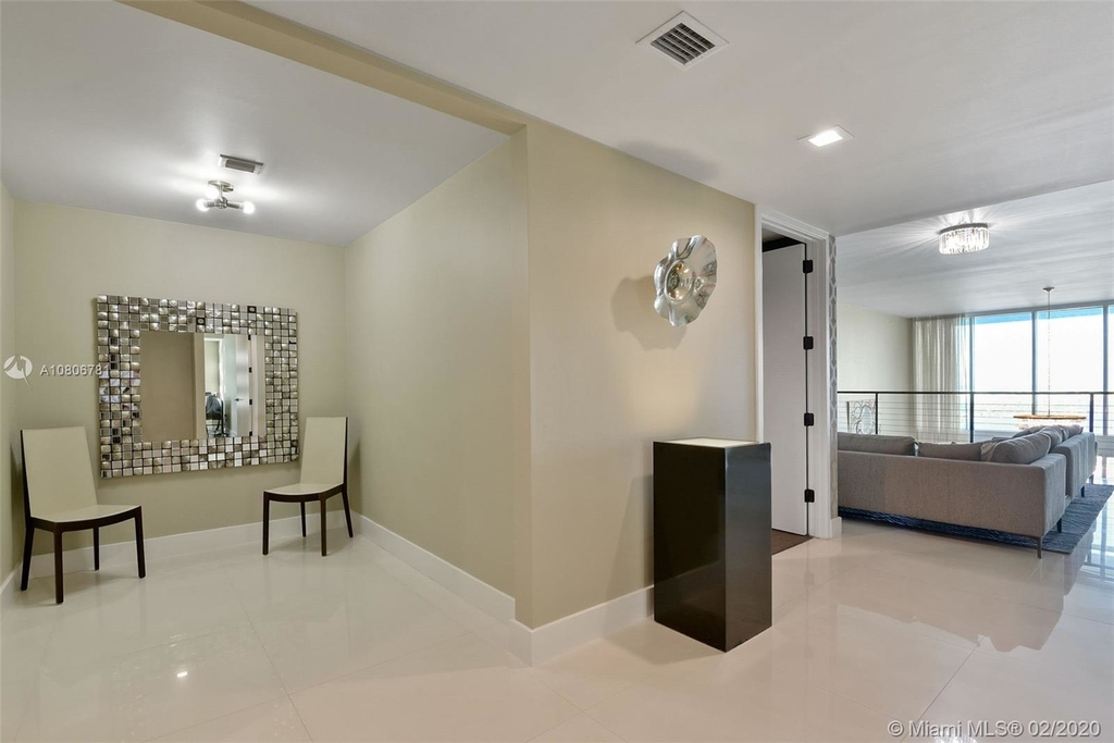 1040 Biscayne Blvd - Photo 47