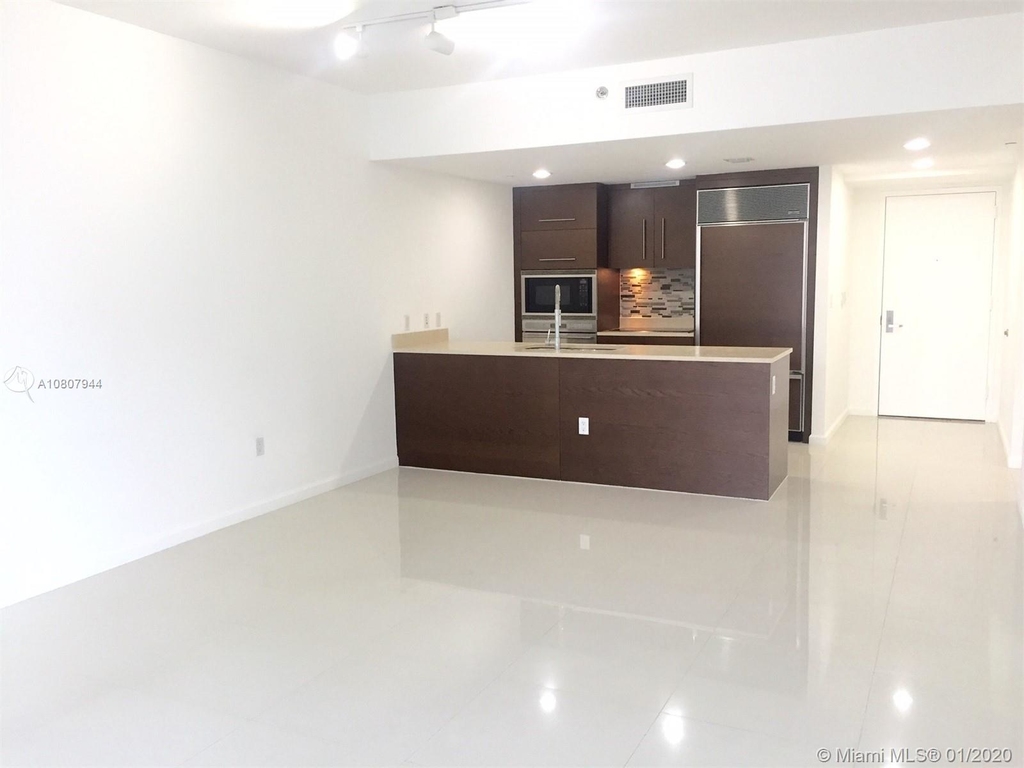 475 Brickell Ave - Photo 8