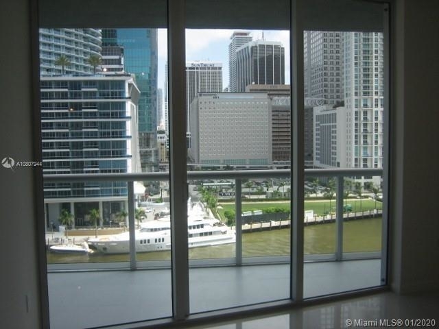 475 Brickell Ave - Photo 2