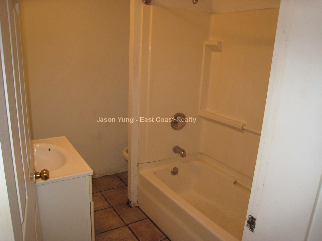 54 Egmont St. - Photo 33