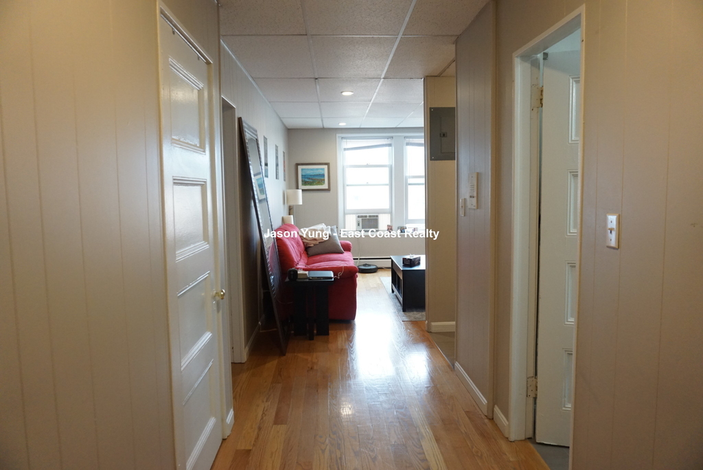 1055 Beacon St. - Photo 4