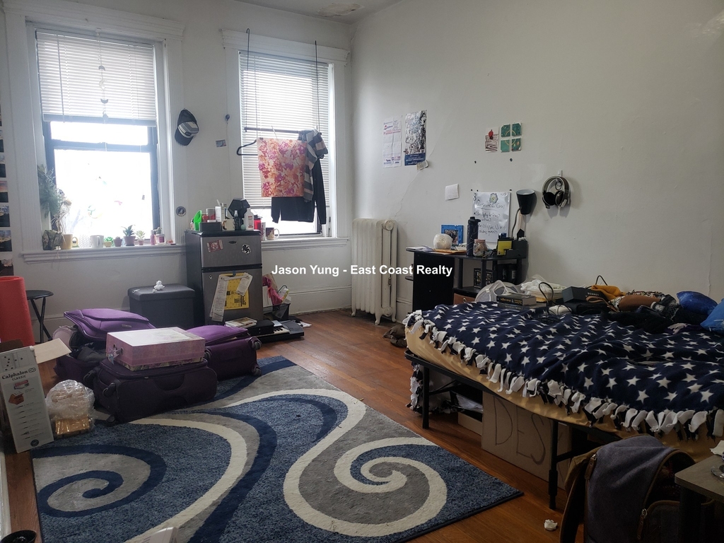 238 Hemenway St. - Photo 13