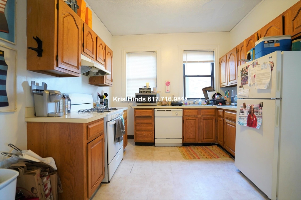 72 Gardner St. - Photo 11