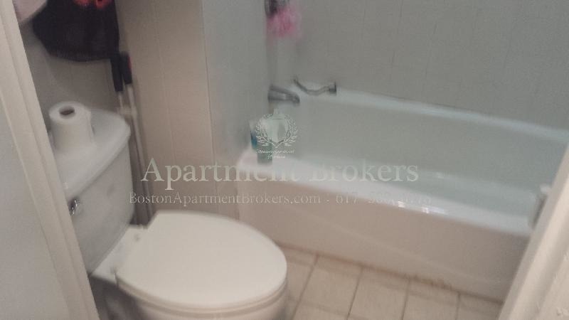 314 Huntington Ave. - Photo 11