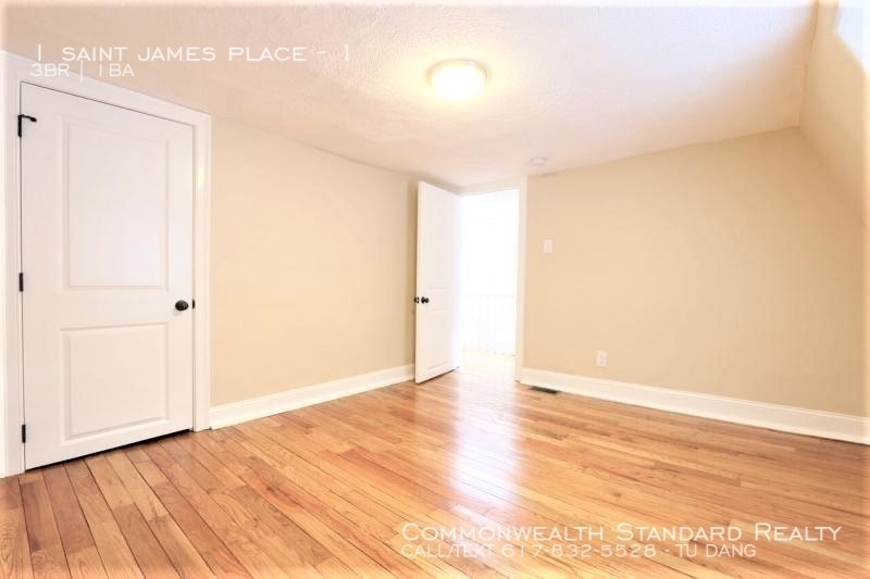 1 Saint James Place - Photo 4