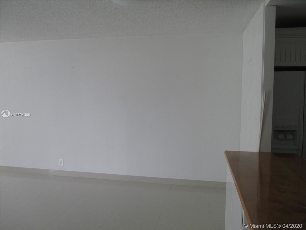 1865 Brickell Ave - Photo 44