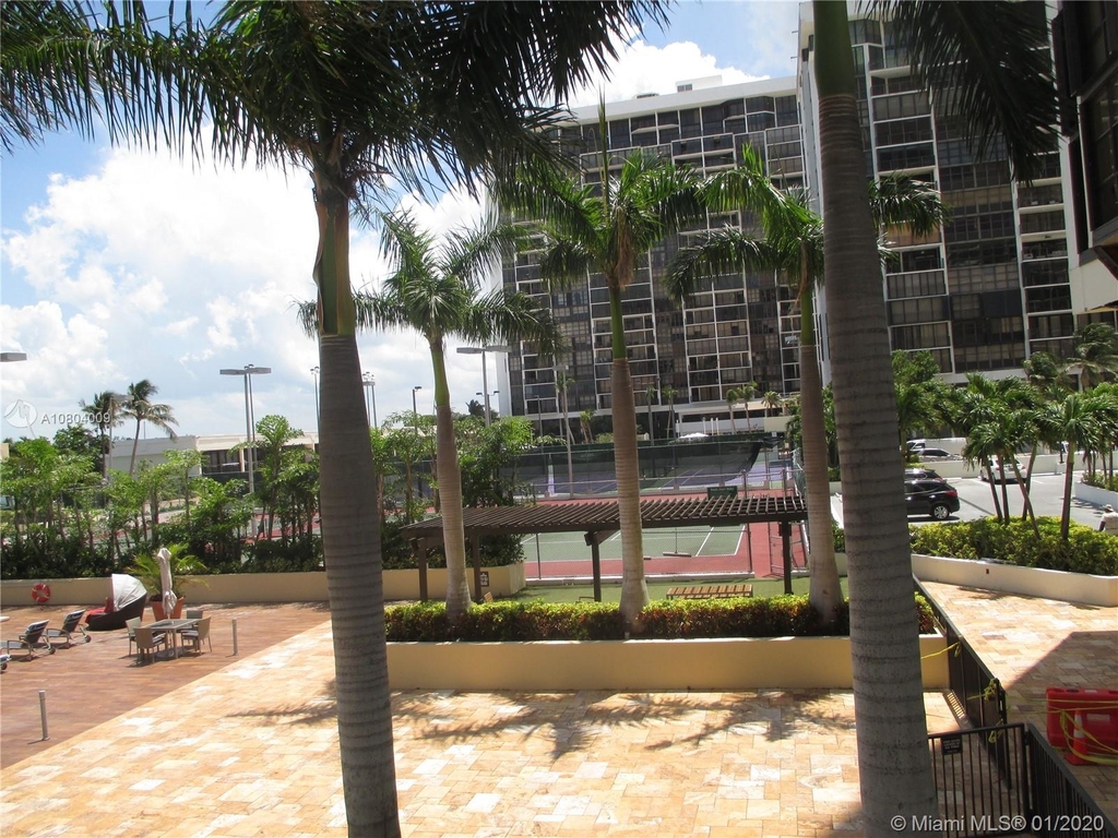 1865 Brickell Ave - Photo 35