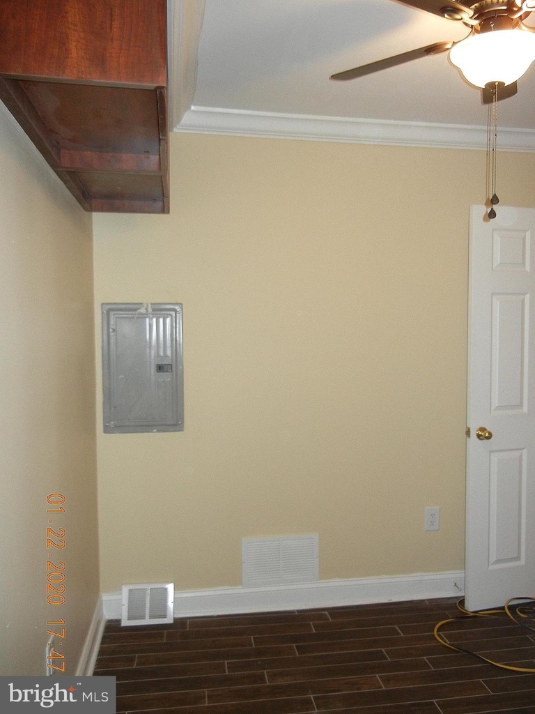 1003 Tasker Street - Photo 37