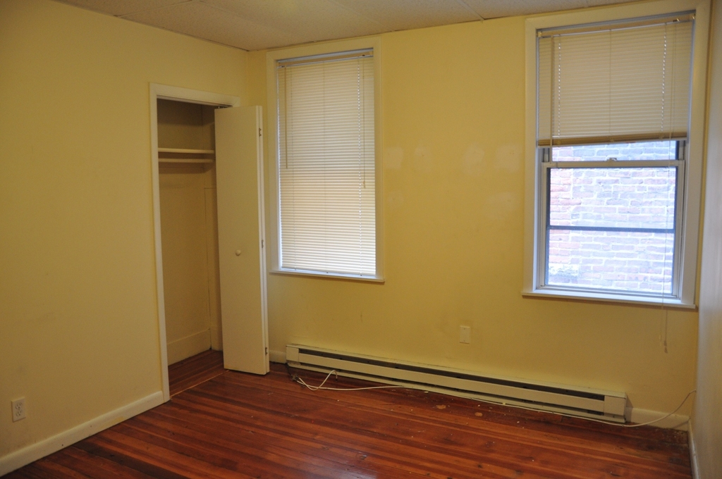 135 Orleans St. - Photo 12