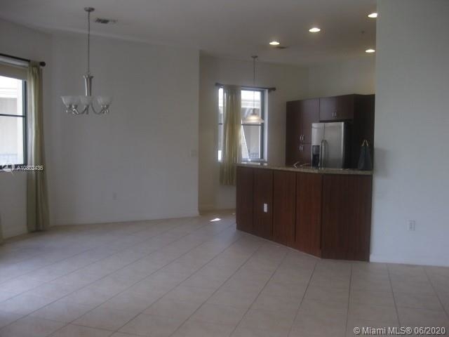 2925 Nw 126th Ave - Photo 7