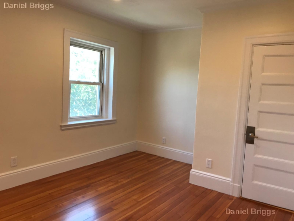 1616 Beacon St. - Photo 13