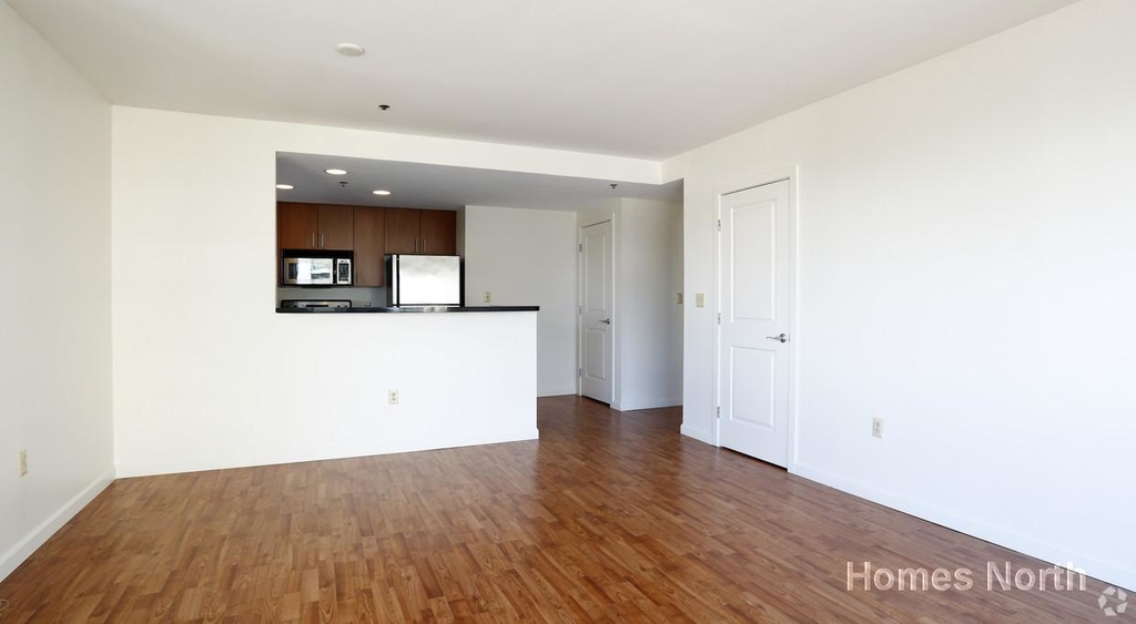 180 Brookline Ave. - Photo 2