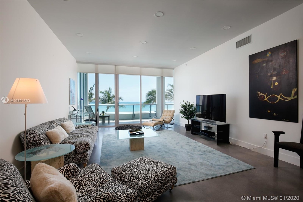 6799 Collins Ave - Photo 3