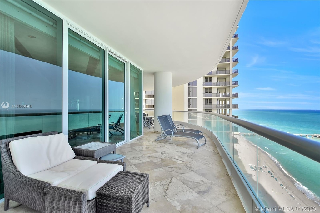 16051 Collins Ave - Photo 70