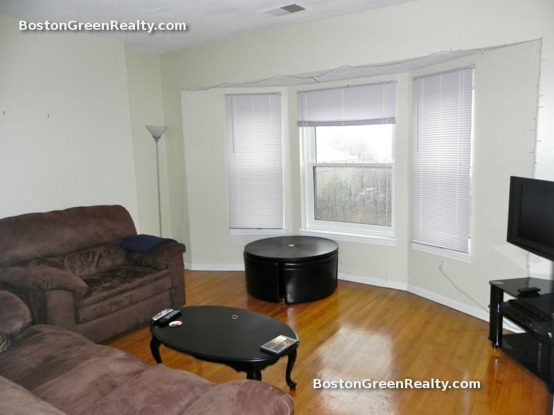 1460 Tremont St. - Photo 0