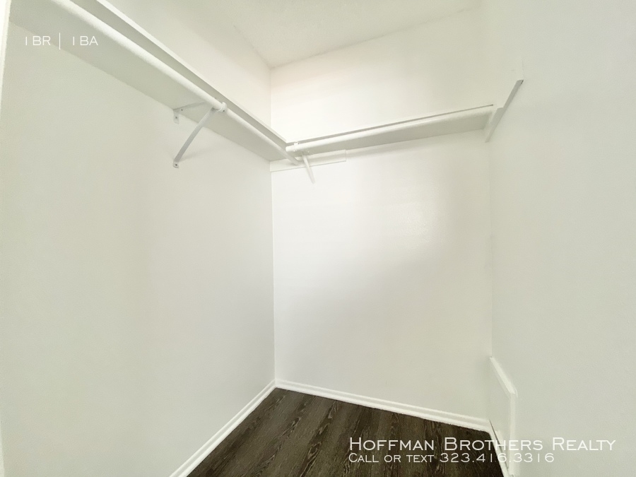 151 N Normandie Ave - Photo 4