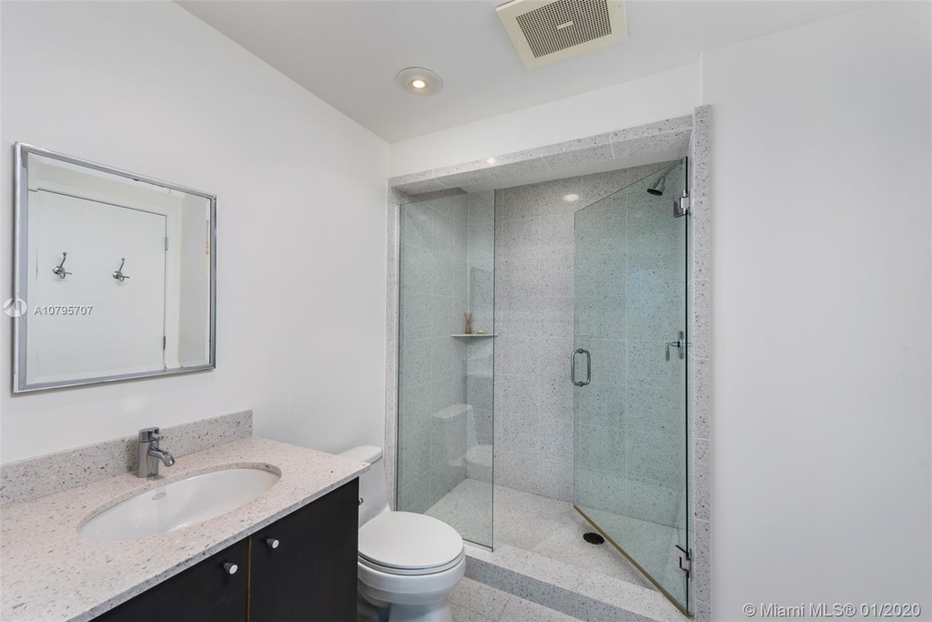 3801 Collins Ave - Photo 110