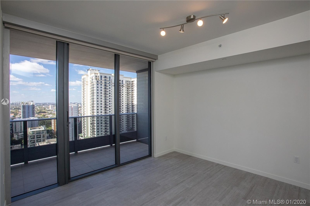 1000 Brickell Plaza - Photo 38