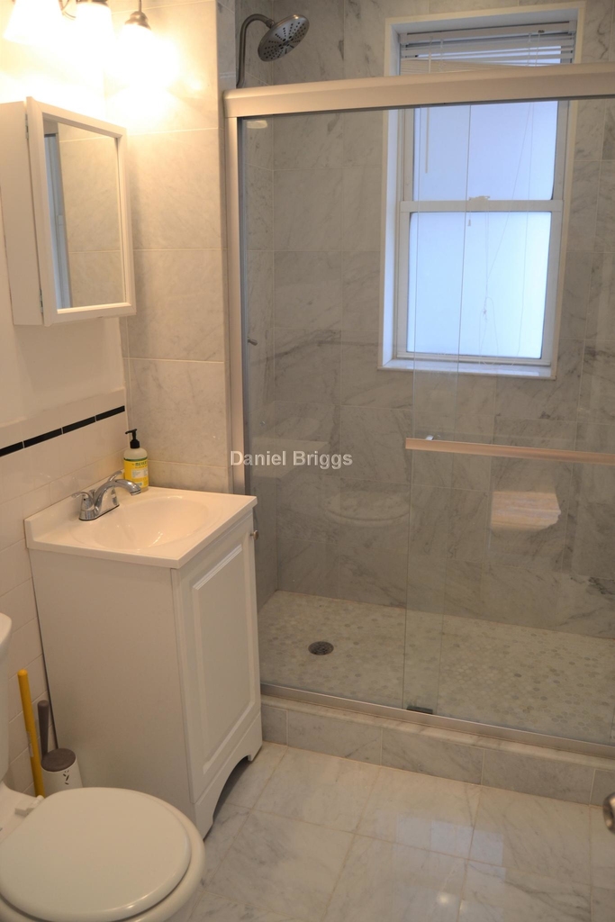 106 Queensberry St. - Photo 14