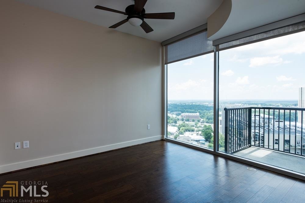 1080 Peachtree St - Photo 13