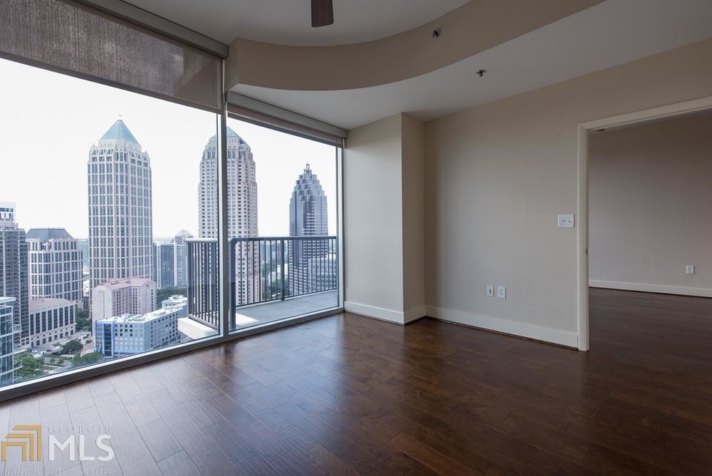 1080 Peachtree St - Photo 15