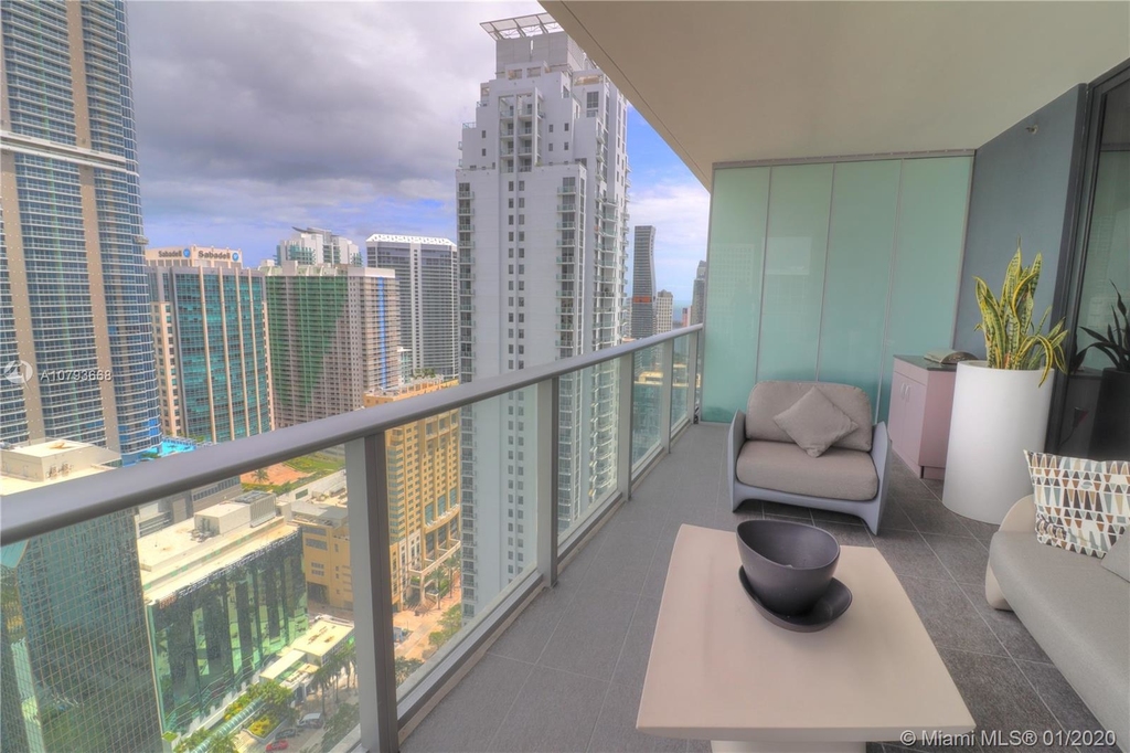 1010 Brickell Ave - Photo 33