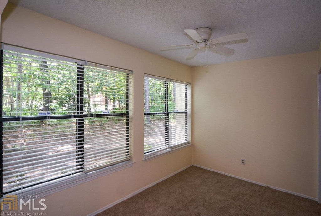 2108 Huntingdon Chase - Photo 29