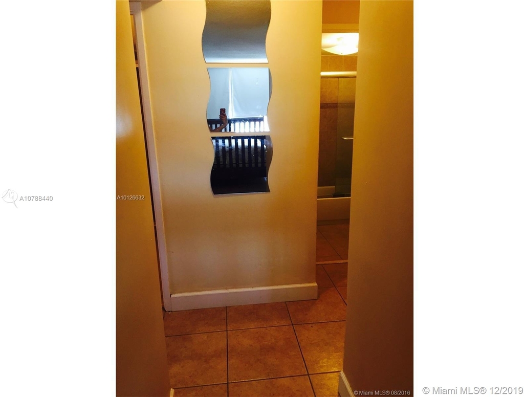 7135 Collins Ave - Photo 14