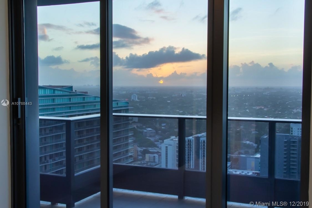 1000 Brickell Plaza - Photo 40