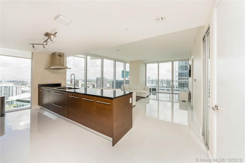 495 Brickell Ave - Photo 11