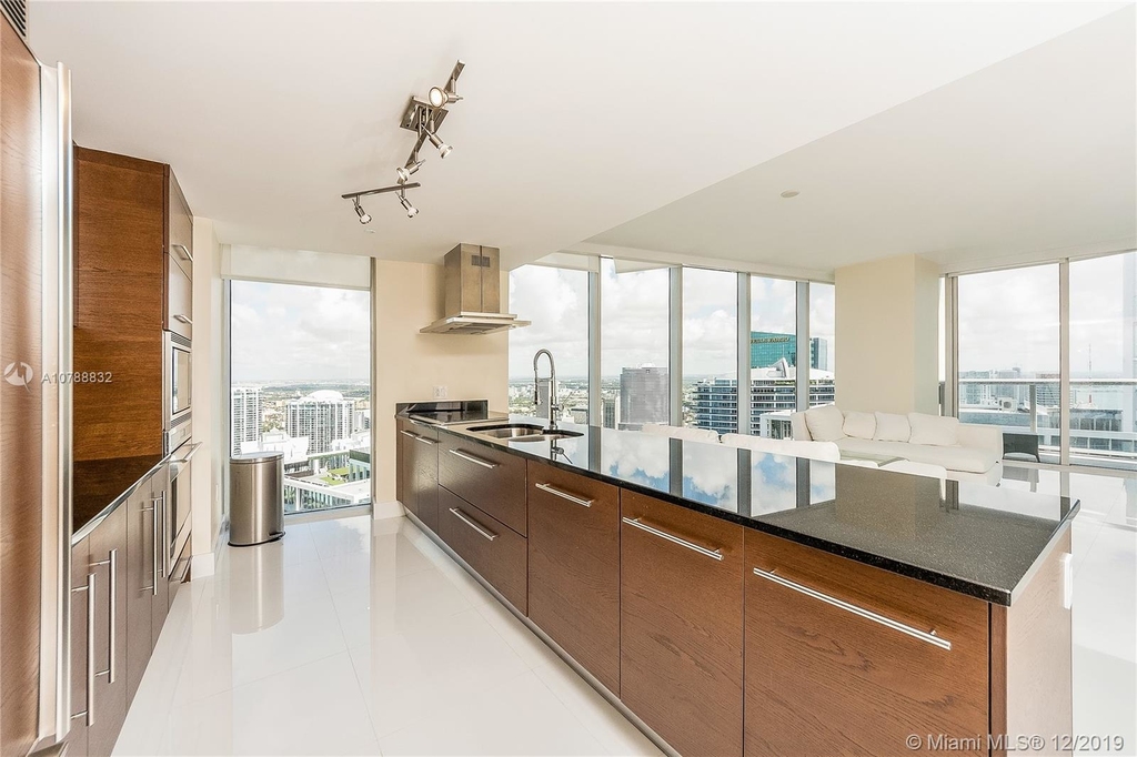 495 Brickell Ave - Photo 14