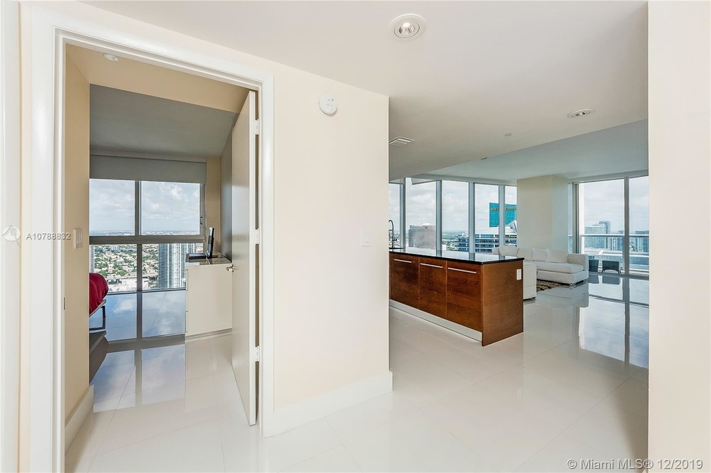 495 Brickell Ave - Photo 24