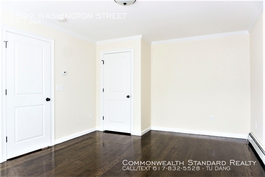 2597 Washington Street - Photo 2