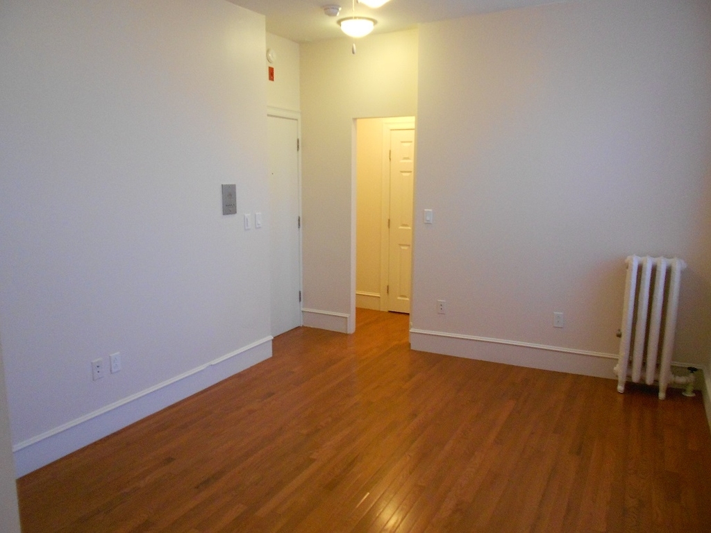 55 Burbank St. - Photo 1