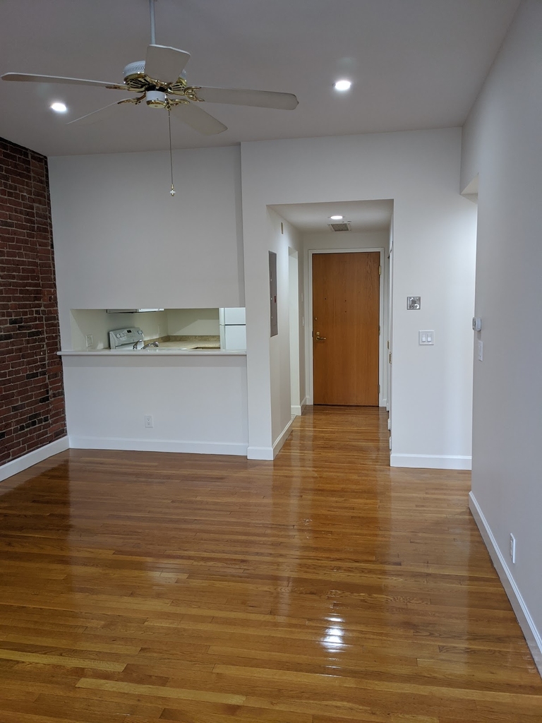 5 Appleton St. - Photo 2