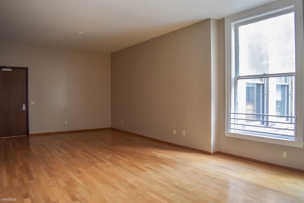 220 W 5th St Apt 407 - Photo 2