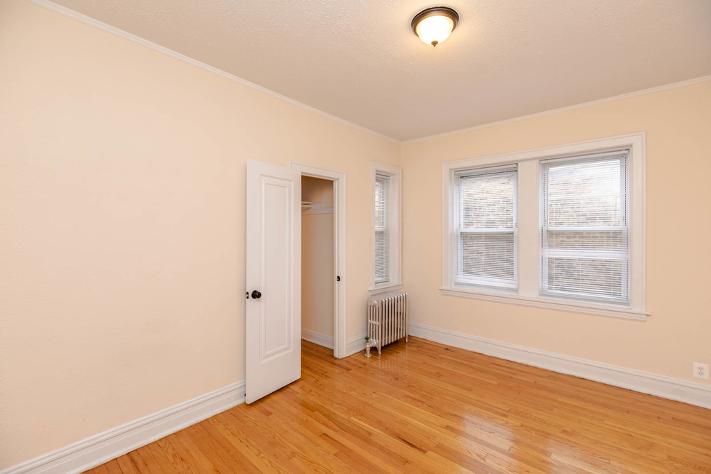 2922 N Albany - Photo 12