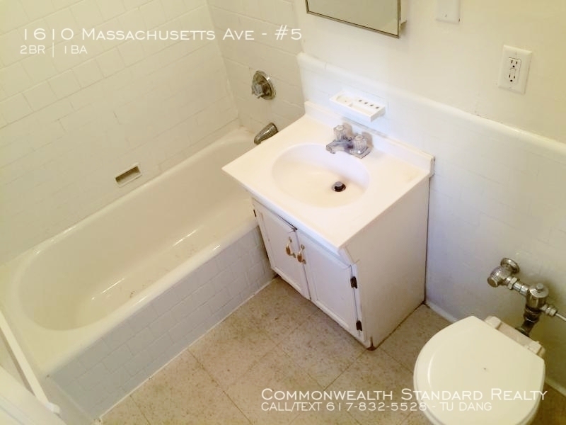 1610 Massachusetts Ave - Photo 5