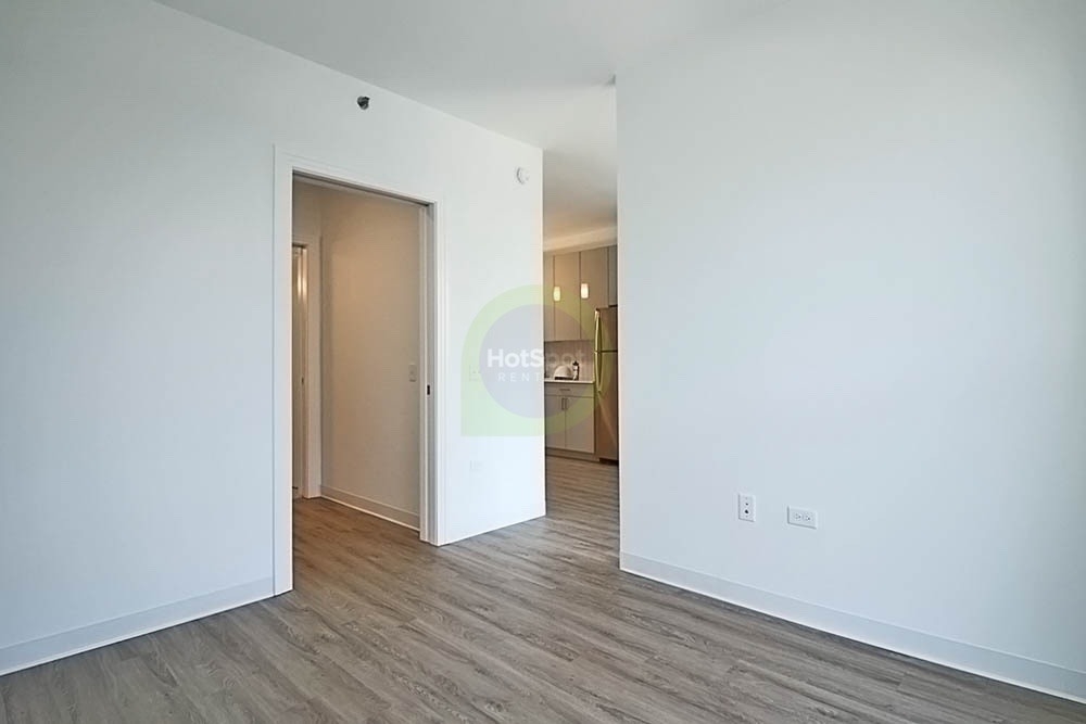 808 West Van Buren - Photo 6