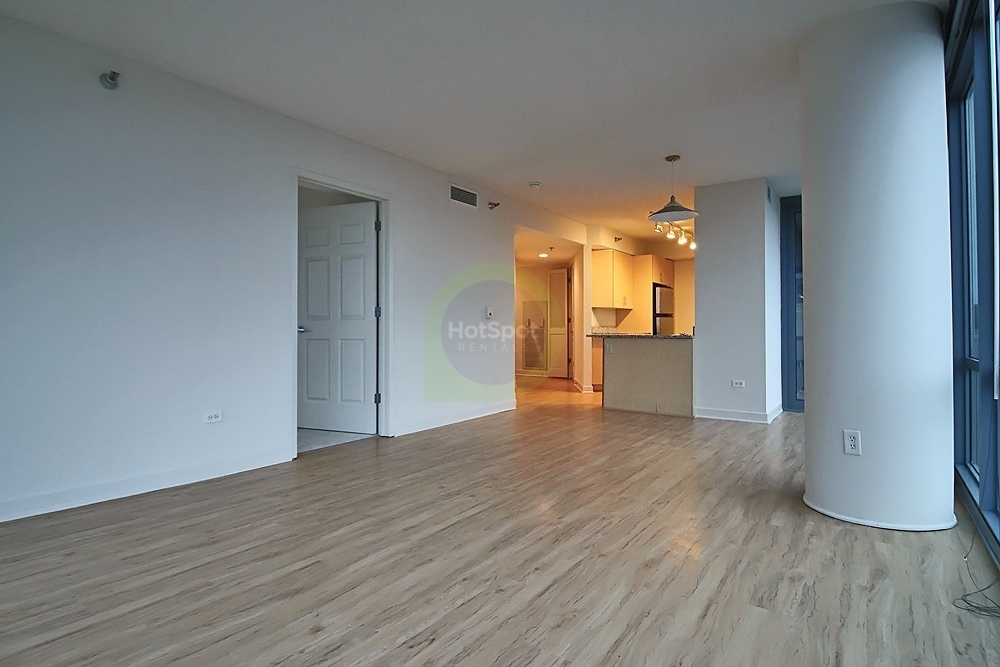 1255 South Michigan Ave. - Photo 3