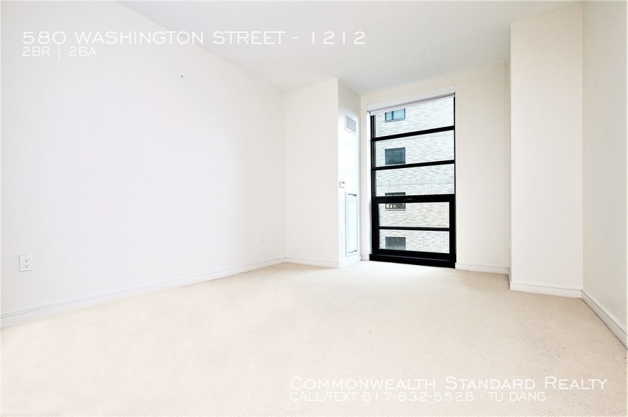 580 Washington Street - Photo 9