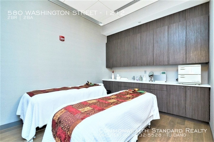 580 Washington Street - Photo 27