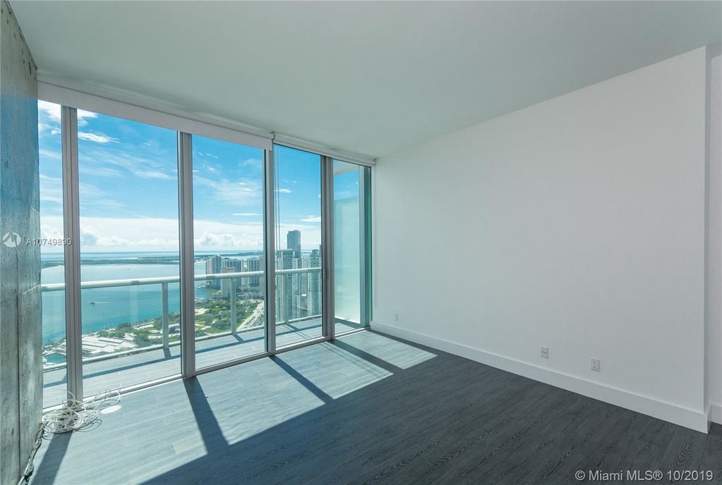 888 Biscayne Blvd - Photo 7