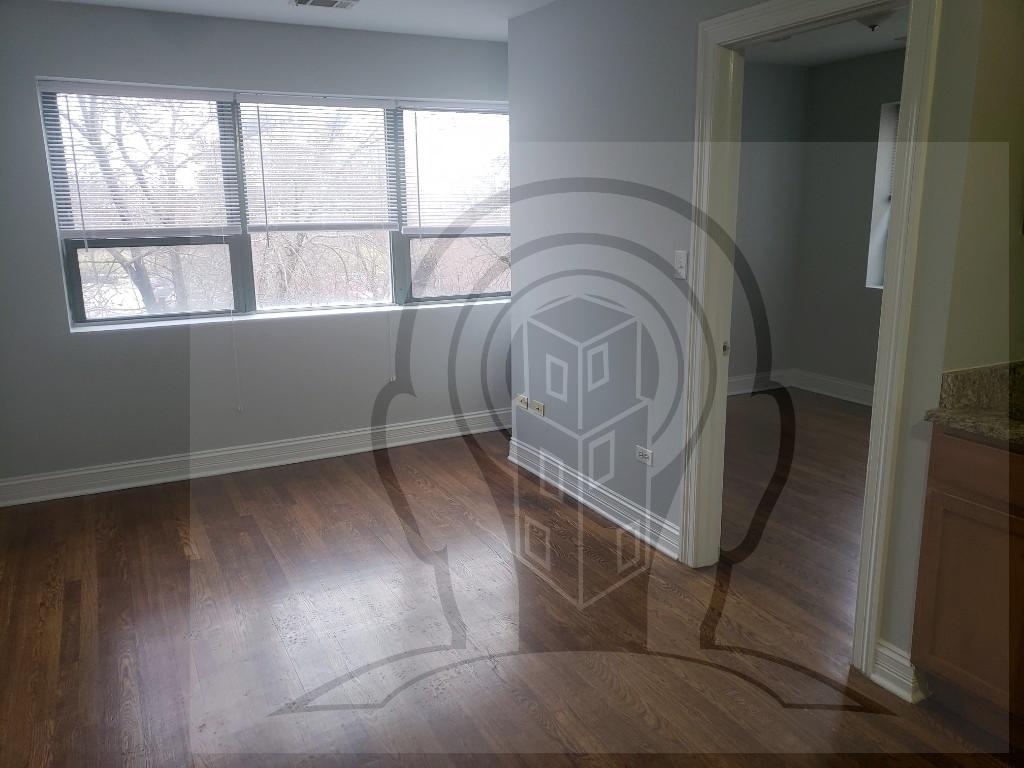 7616 N Marshfield Ave - Photo 8