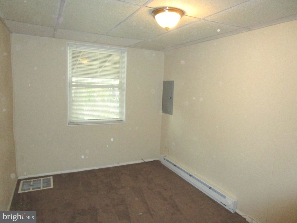 2120 E Cheltenham Avenue - Photo 19