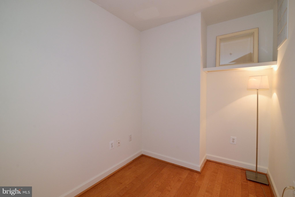 4380 King Street - Photo 17