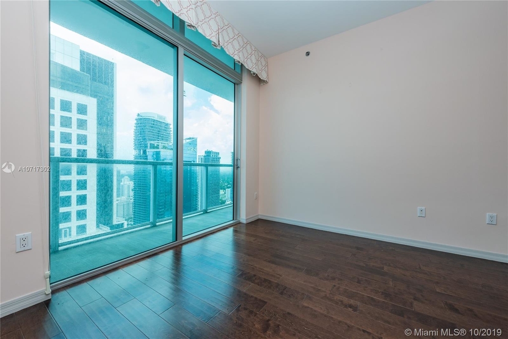 500 Brickell Ave - Photo 37