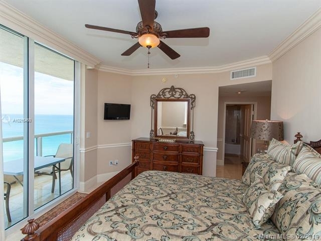 17875 Collins Ave - Photo 63