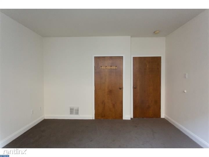 1411 Walnut St - Photo 13