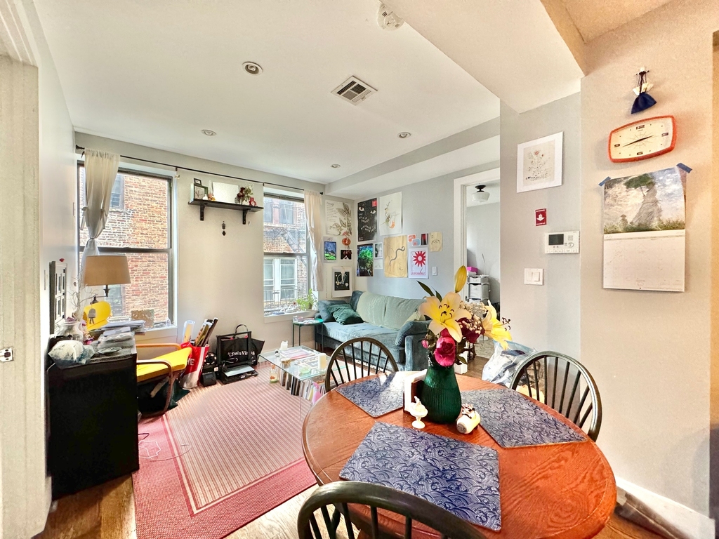 663 Hancock Street - Photo 0